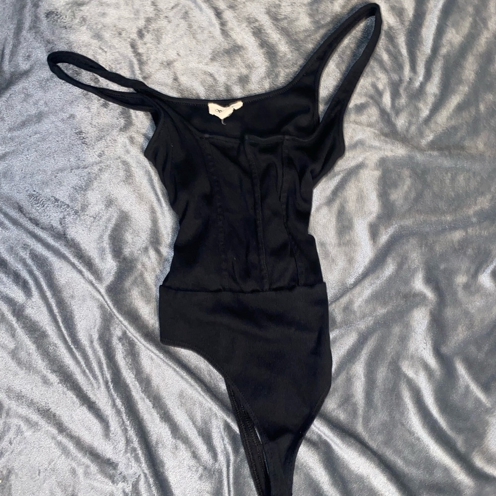 Open edit body suit 
Color- black 
Size- medium 
Worn a couple times